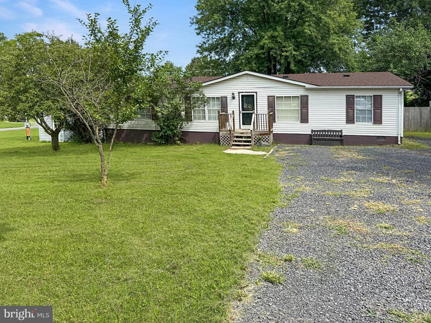 1181 Grapevine Road photo 1