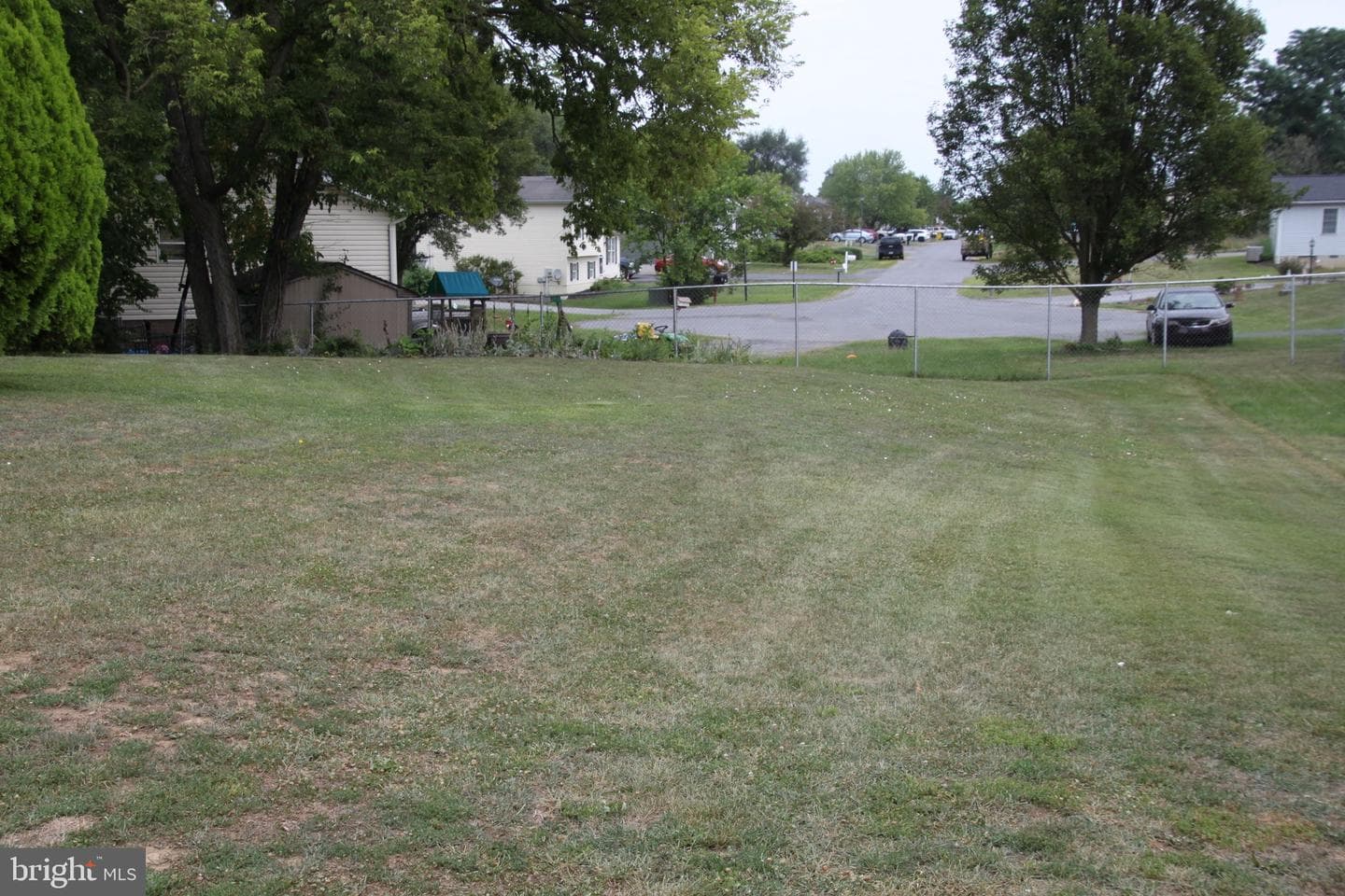 637 Mimosa Drive photo 1