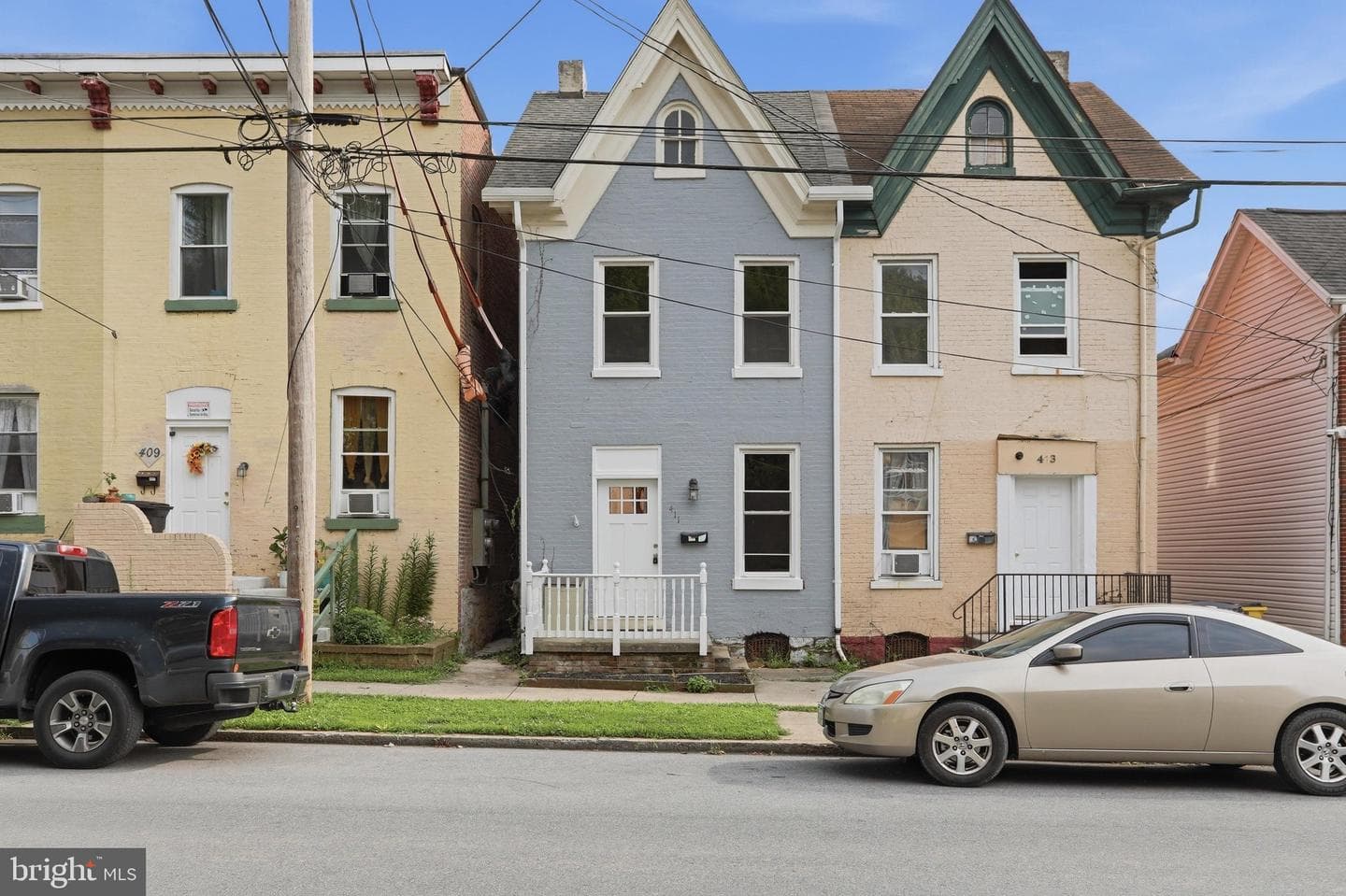 411 W Martin Street photo 1
