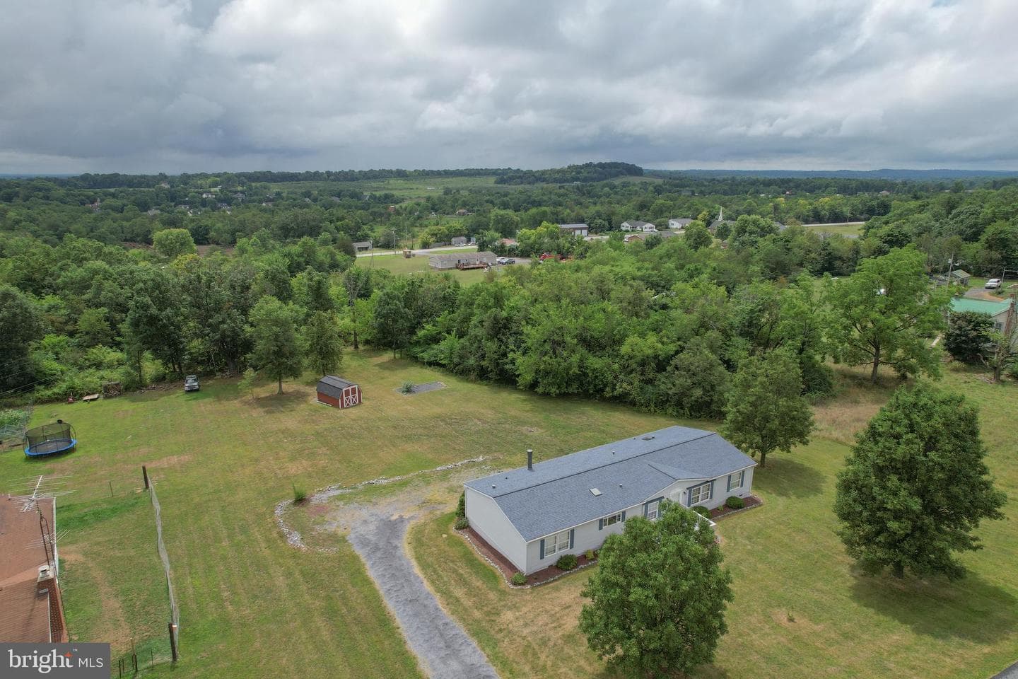 706 Loop Road photo 1