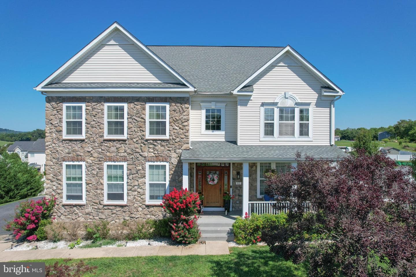 95 Vane Drive photo 1