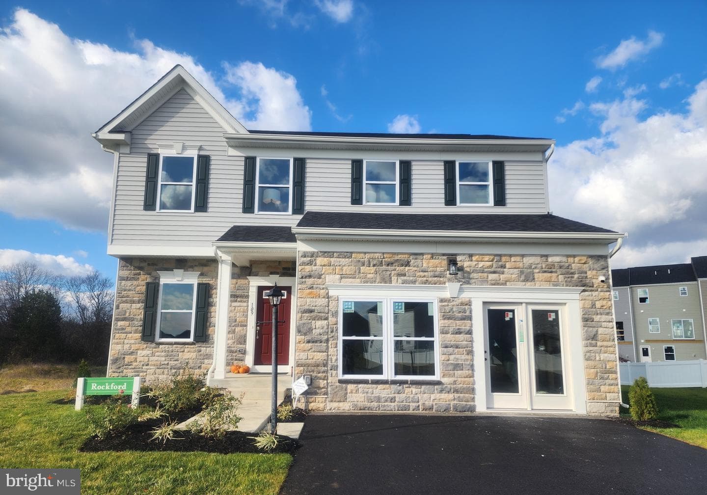 109 Spatterdock Road photo 1