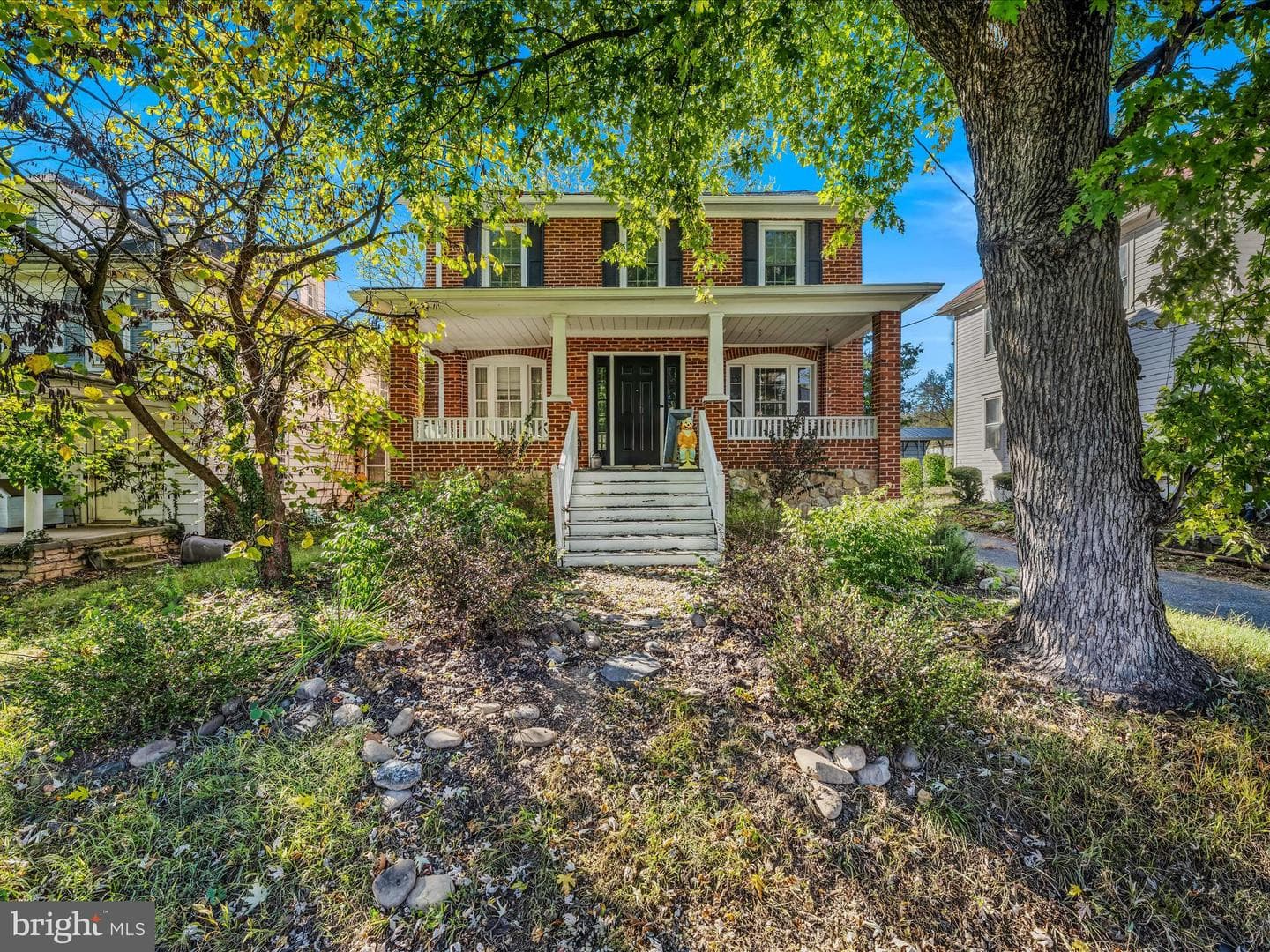 9872 Winchester Avenue photo 1