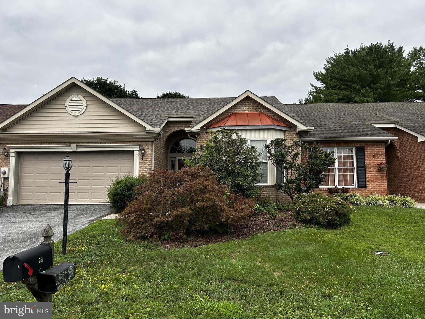 55 Radcliff Lane photo 1