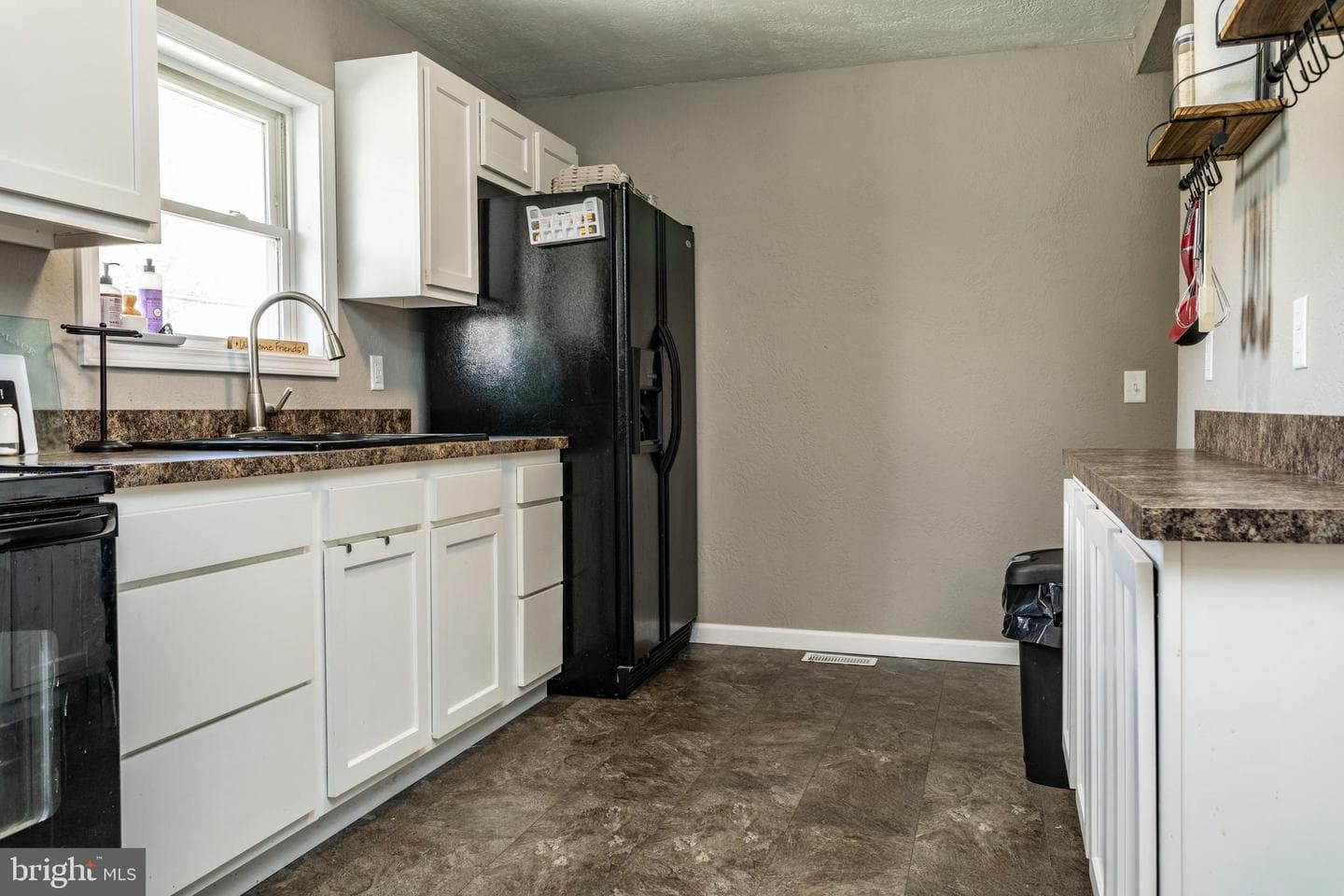 12 Fort Hill Avenue photo 3