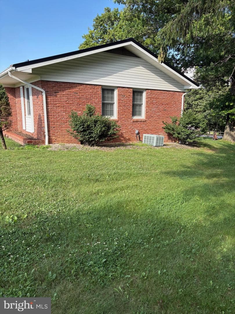 73 Woodland Drive photo 4