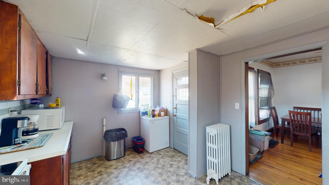 2042 Front Street photo 12