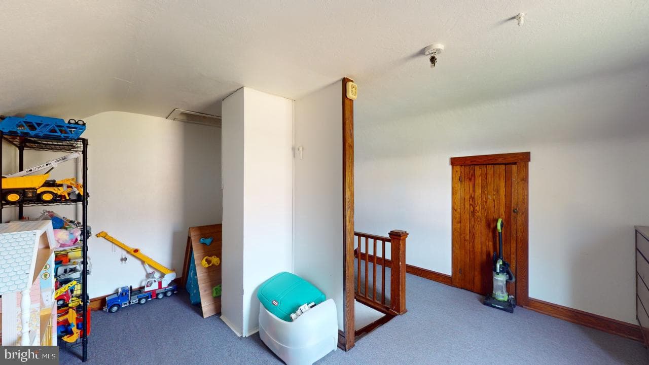 2042 Front Street photo 26