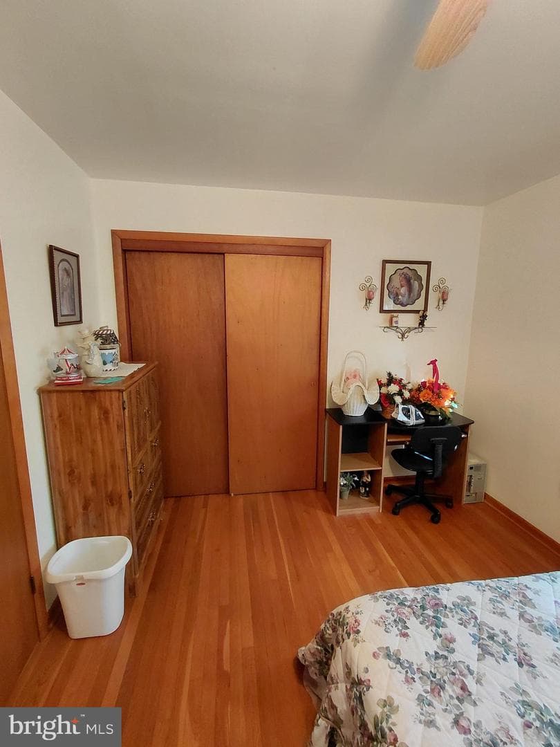 112 Grant Street photo 31