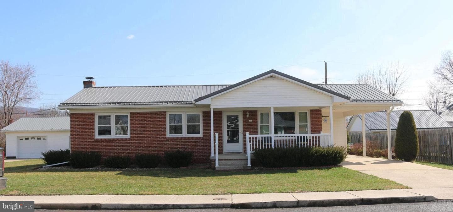 103 Trenton Street
