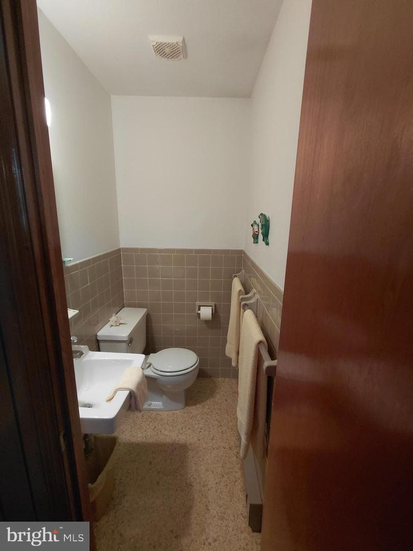 201 Woodlawn Drive photo 23