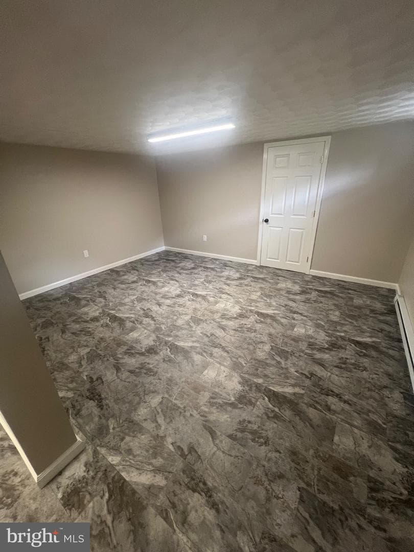 395 Point Dr photo 15