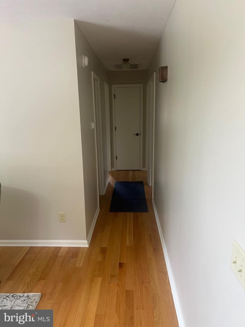 395 Point Dr photo 6
