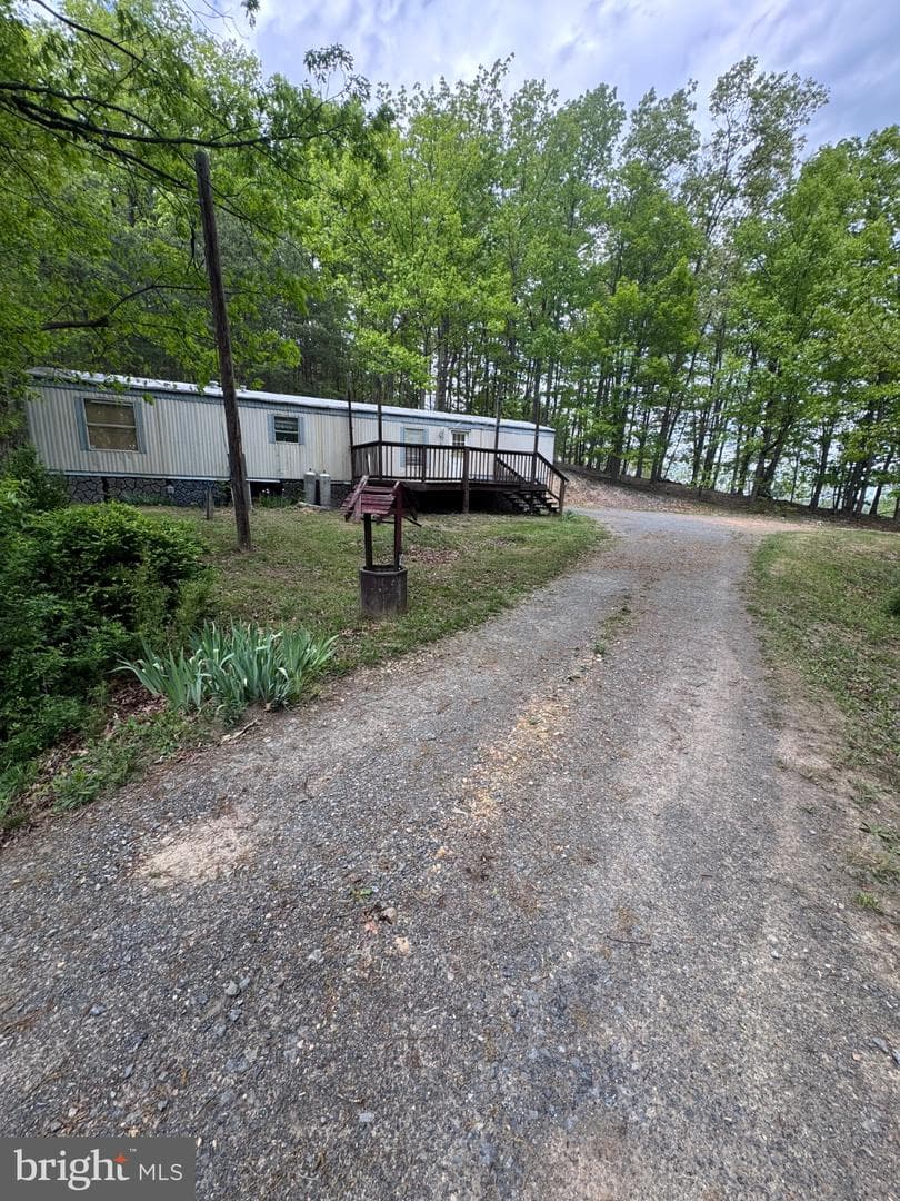 155 Foxdale Lane photo 65