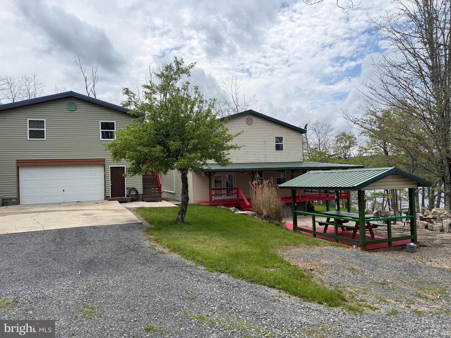 106 N Rock Ridge Lane photo 32