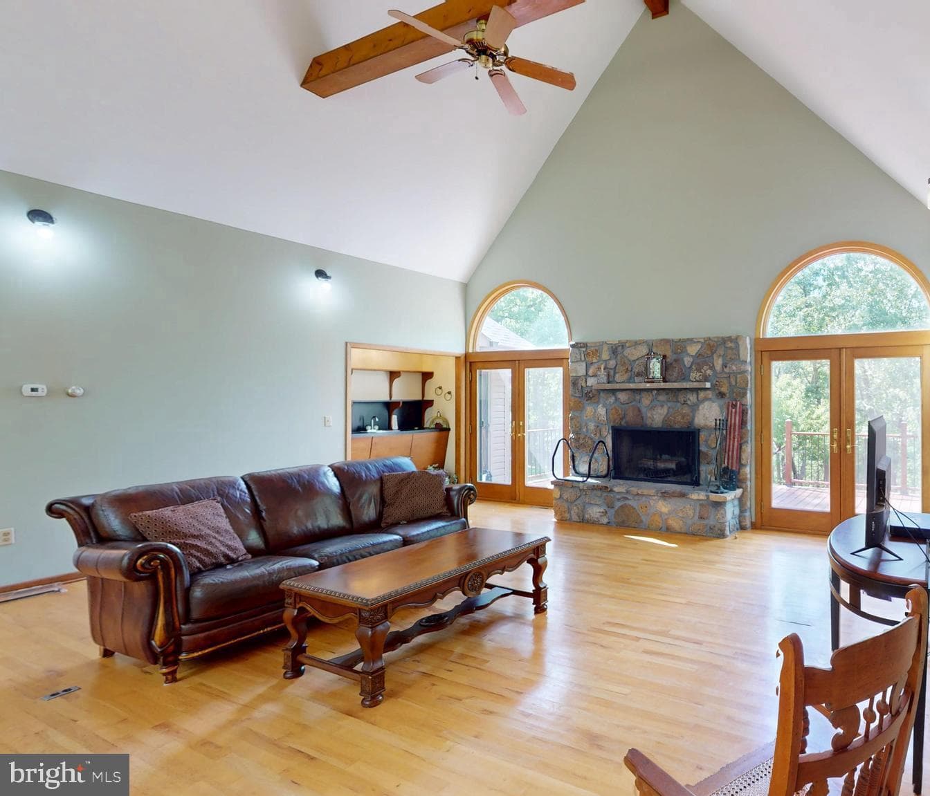 500 Maryvale Lane photo 16