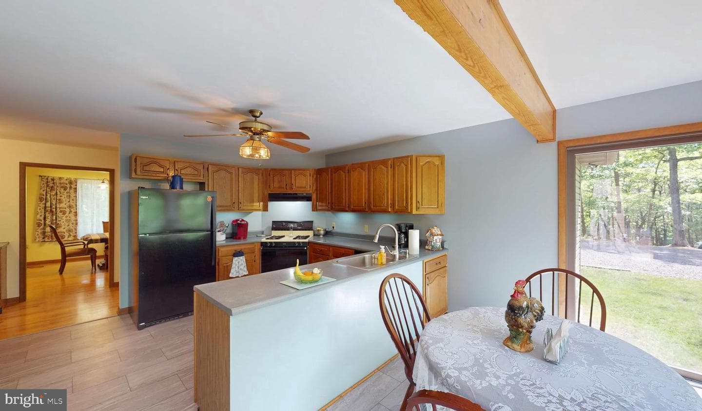 500 Maryvale Lane photo 23