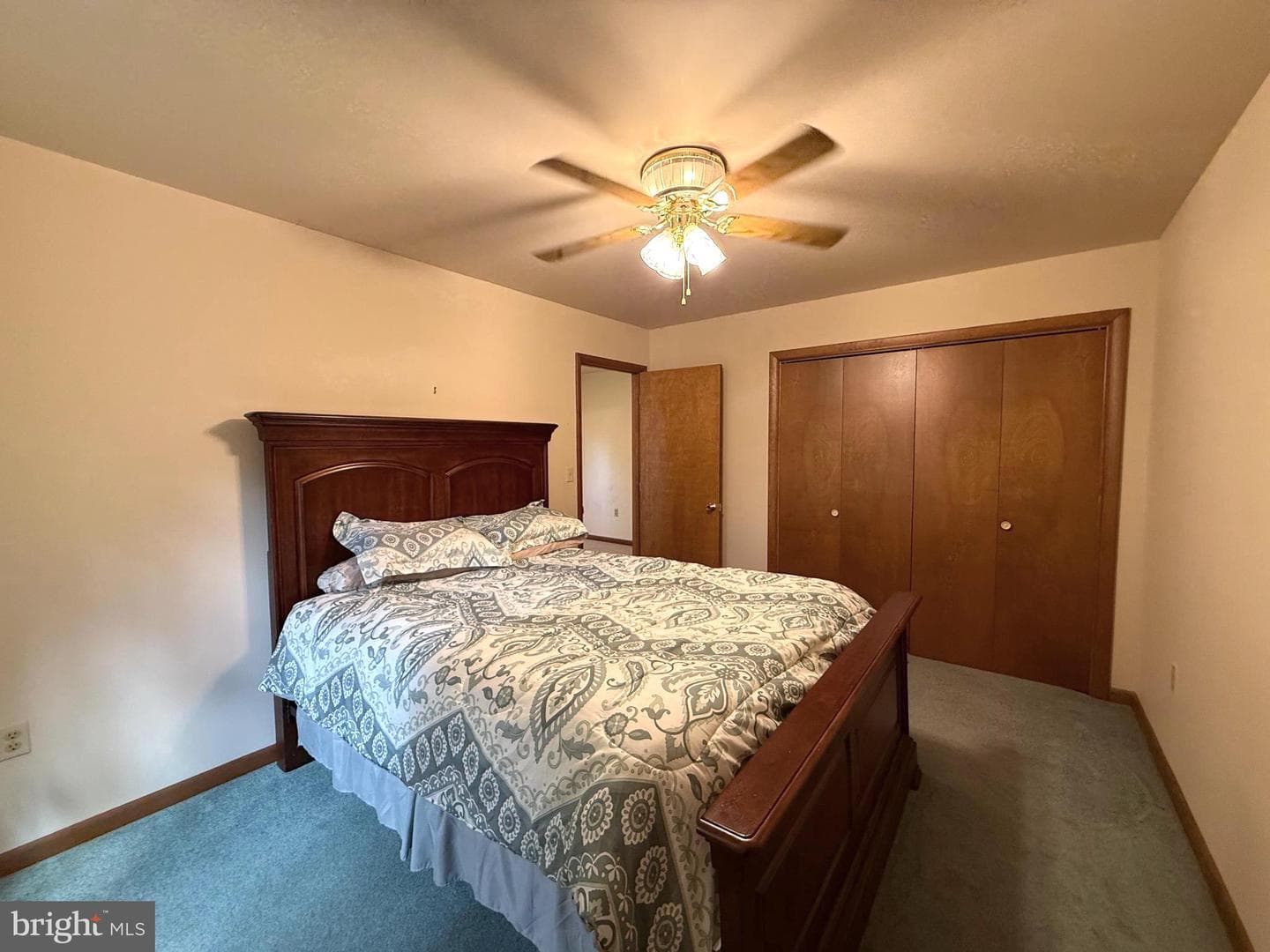 500 Maryvale Lane photo 52