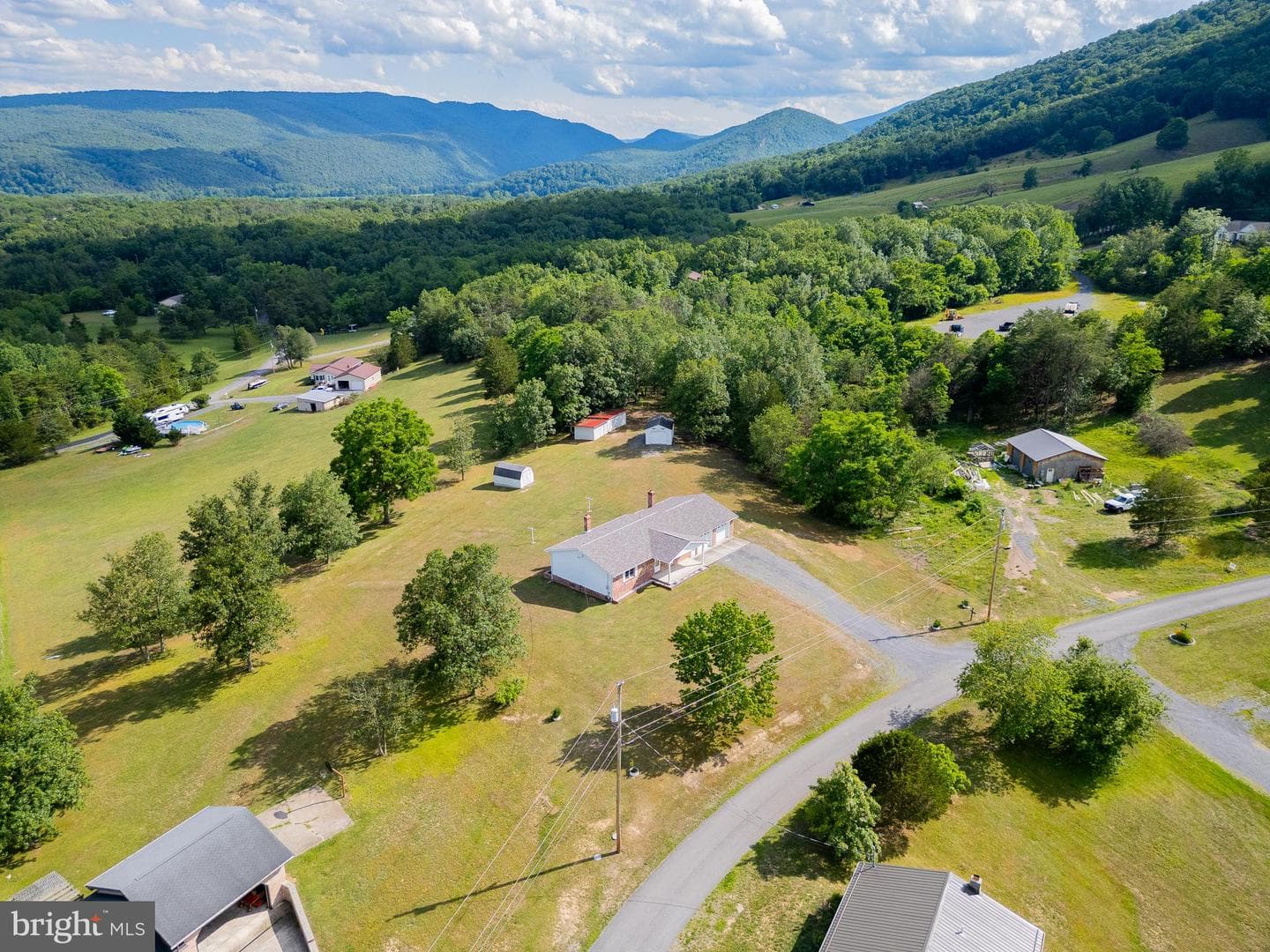 162 Stratus Drive photo 13