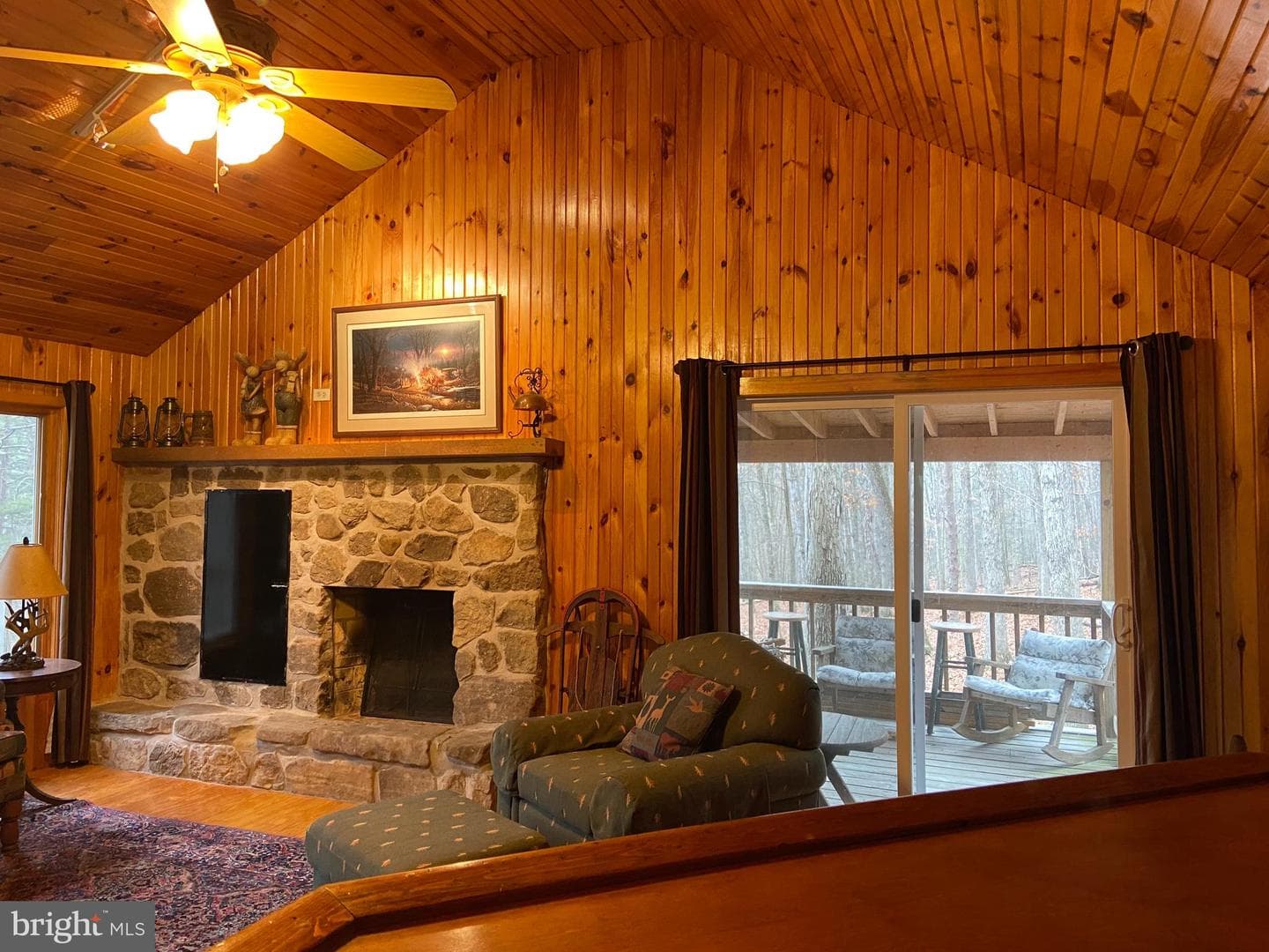 122 Pleasant Valley Drive photo 10