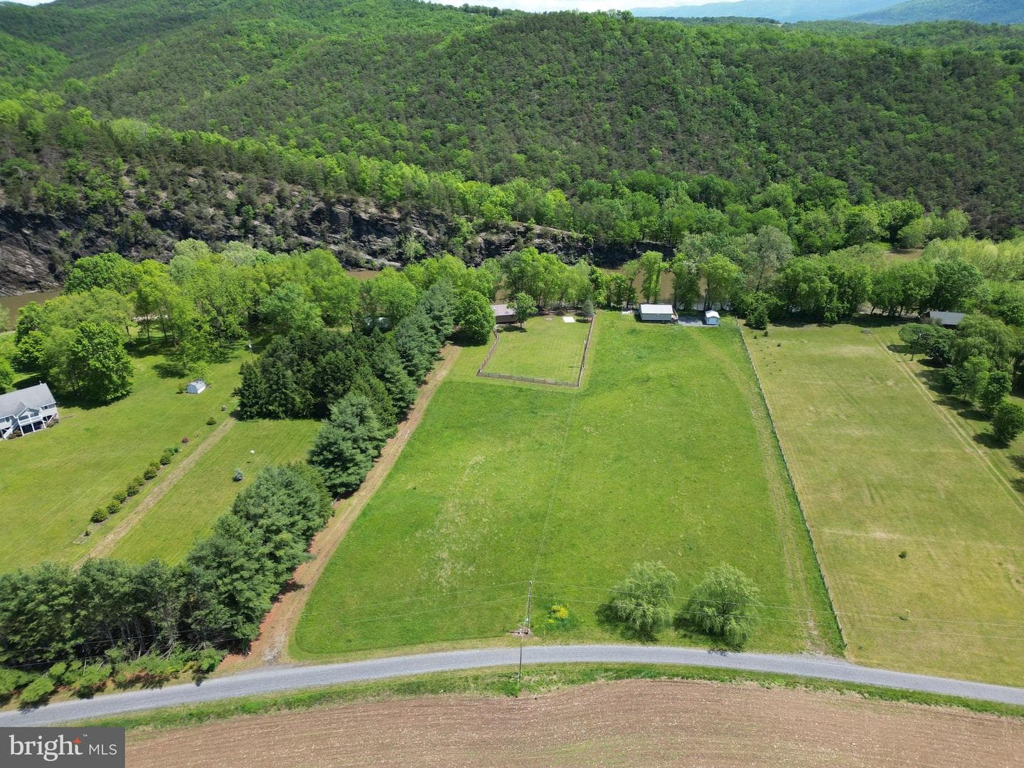 1074 Silver River Acres Road photo 5