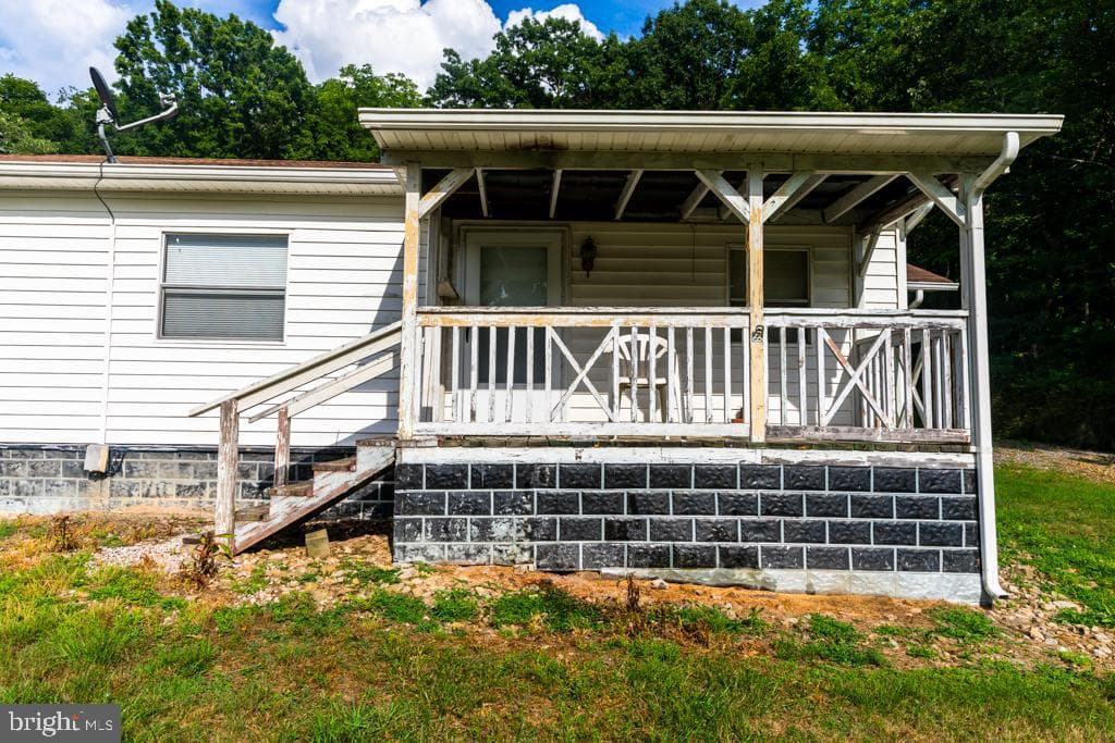 2152 Walnut Bottom Road photo 13