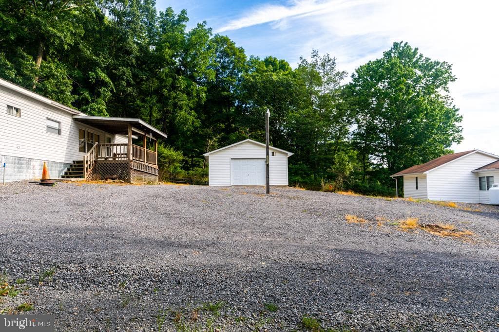 2152 Walnut Bottom Road photo 26