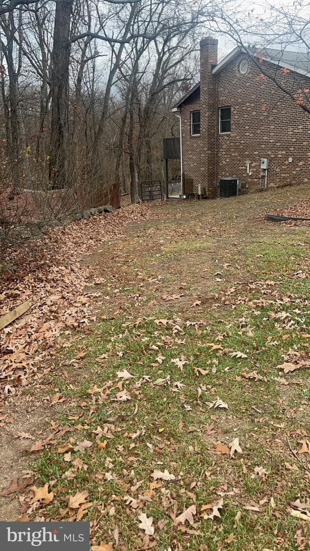 560 Frosty Hollow Rd photo 4