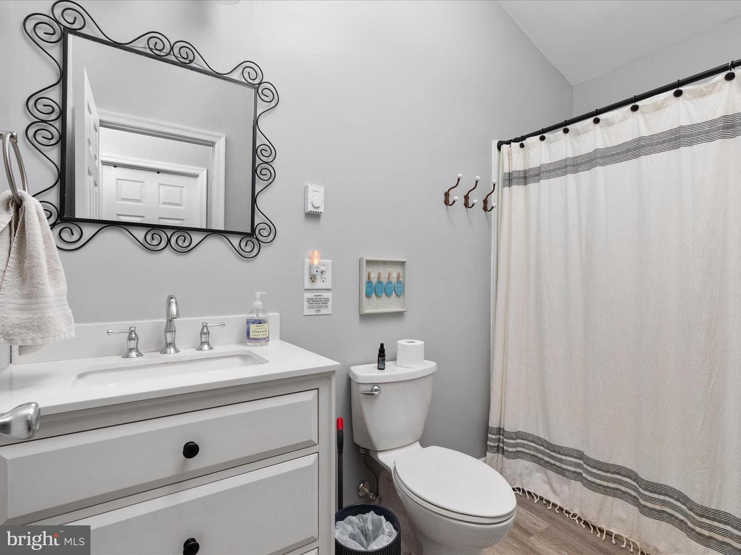 15 Meadow View Dr photo 18