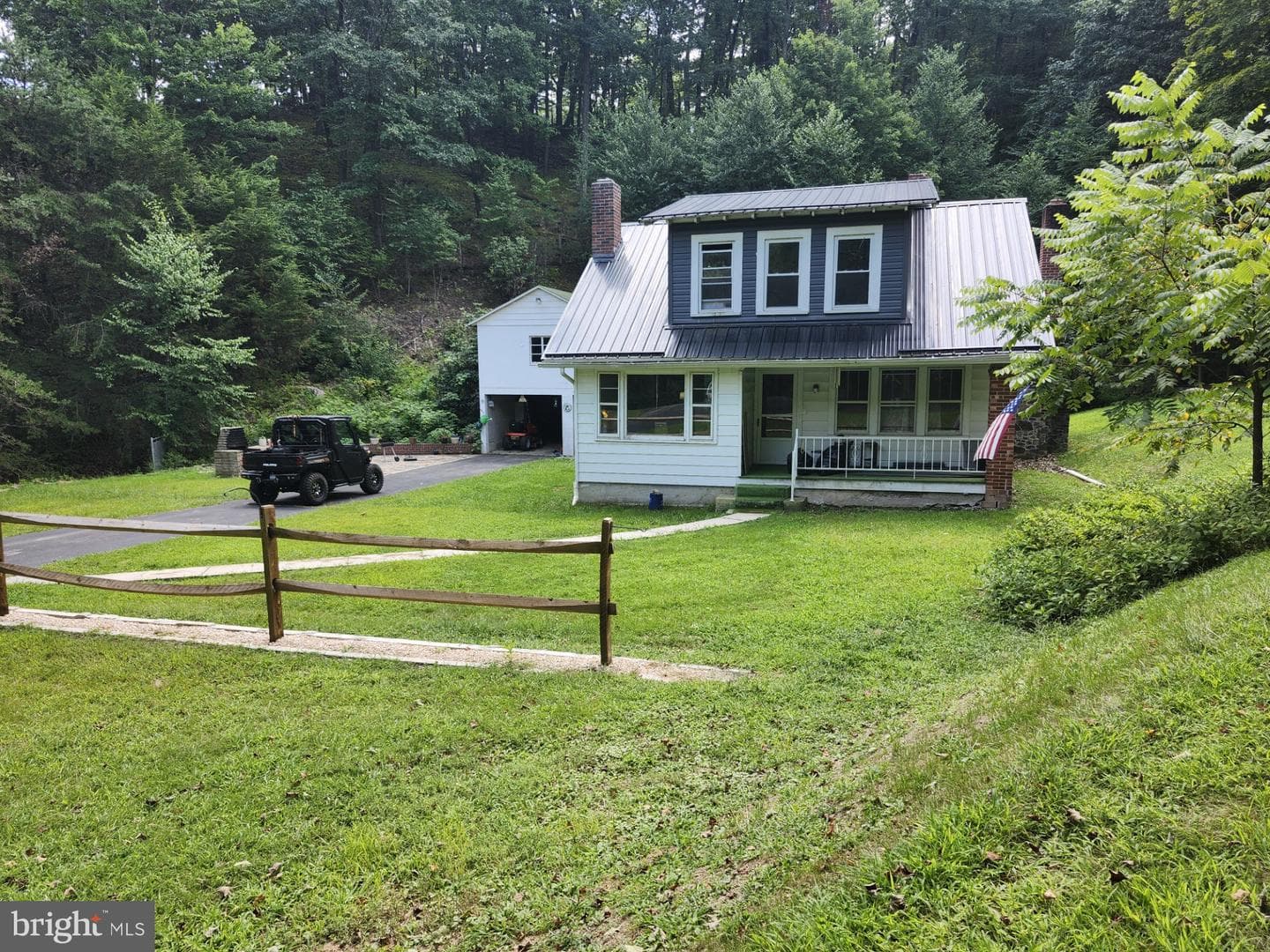 6836 State Road 55 photo 5
