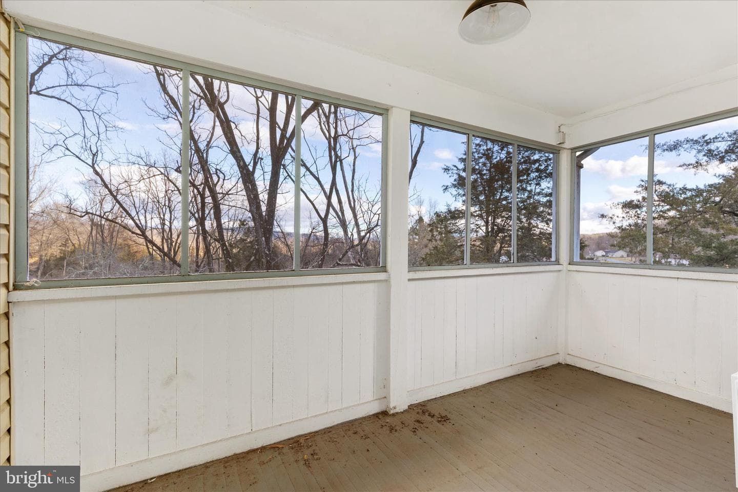 130 Carpenters Avenue photo 34