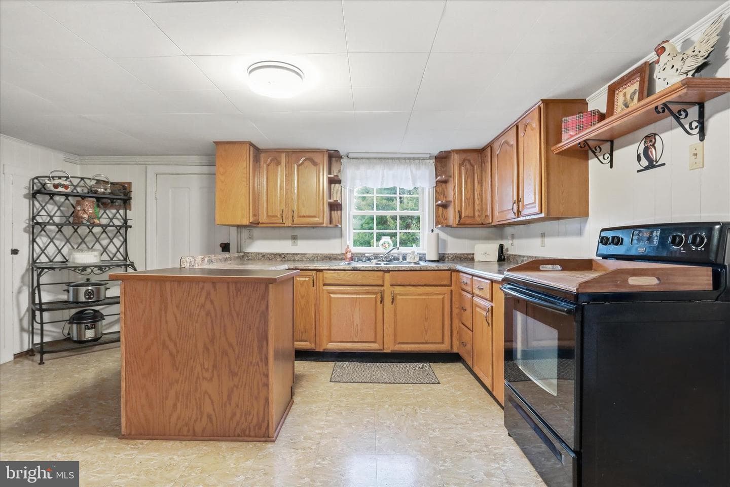 175 Clark Road photo 11