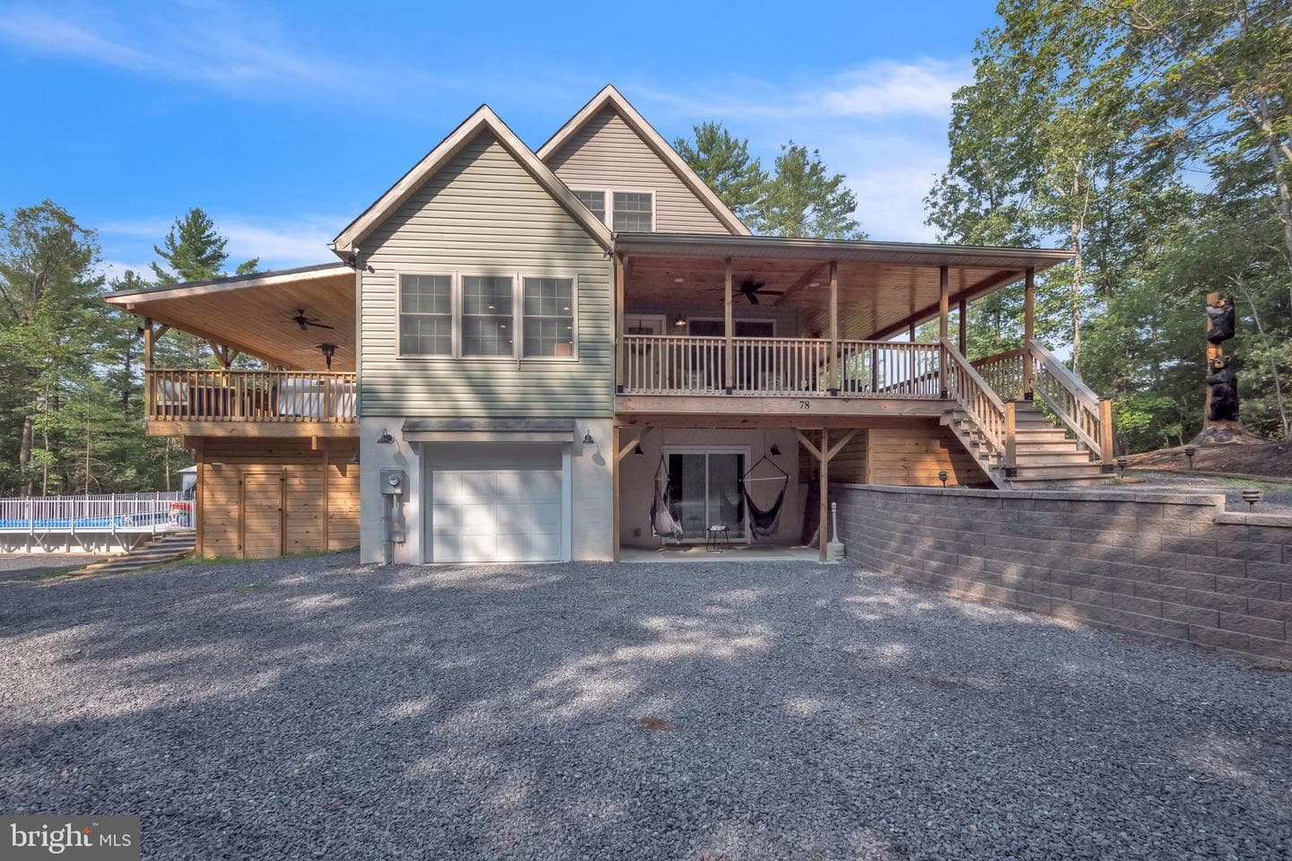 78 High Point Dr photo 2