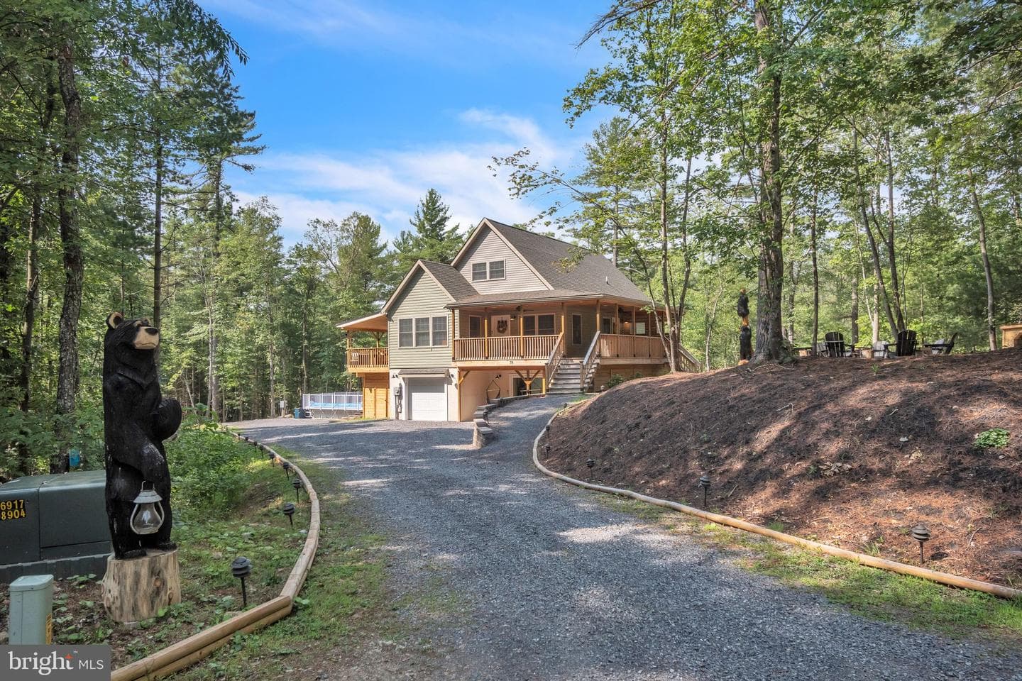 78 High Point Dr photo 3