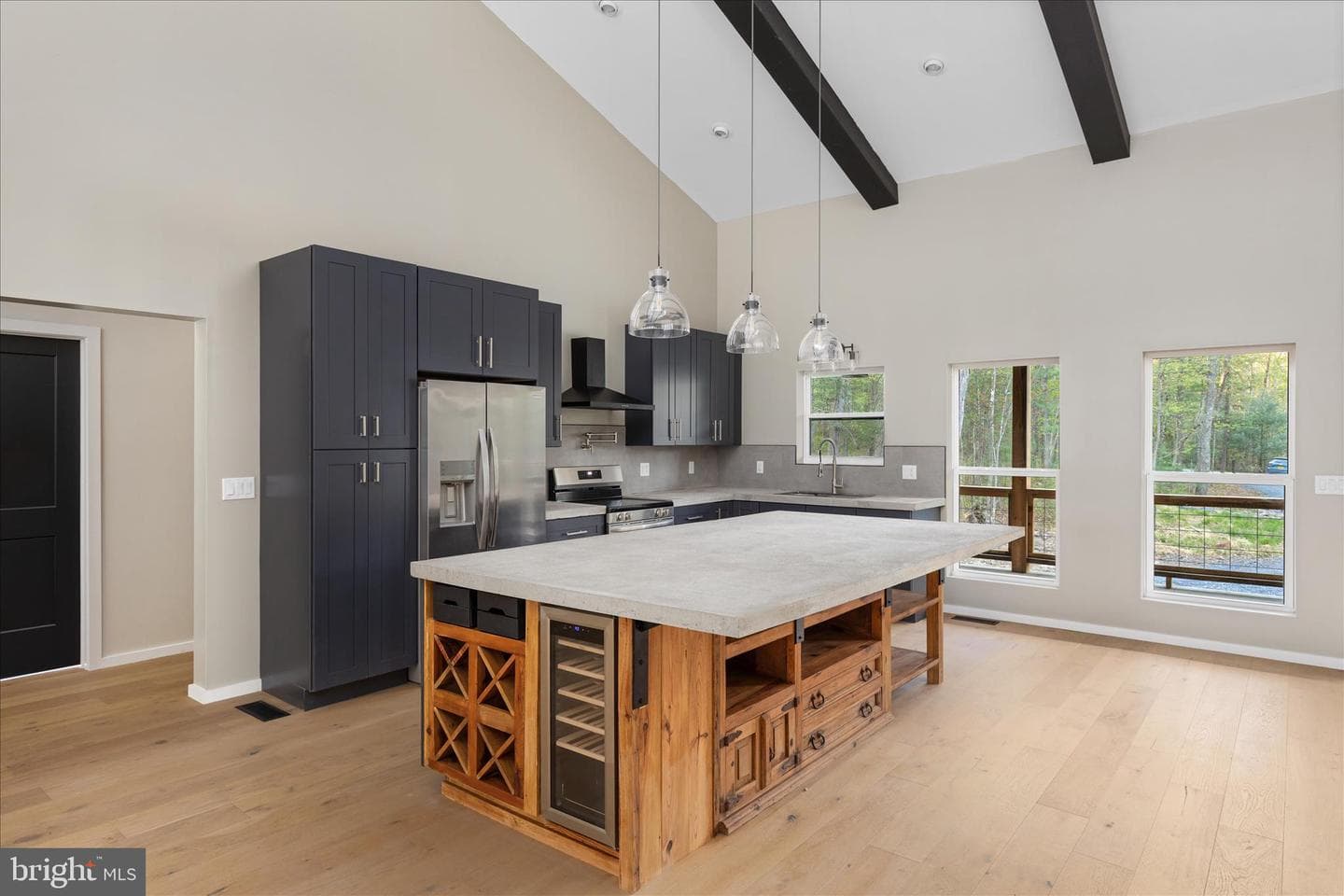 606 Evergreen Farms Drive photo 9