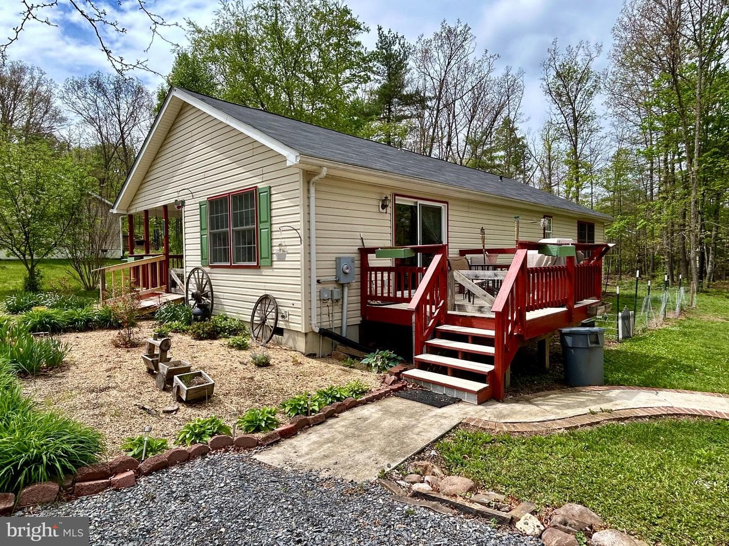 181 Warden Circle Road photo 11
