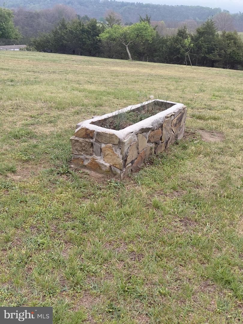 1085 Frosty Hollow Road photo 12