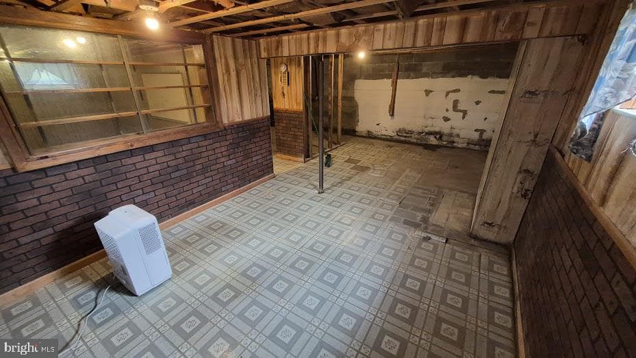 70 Greenwood Drive photo 36
