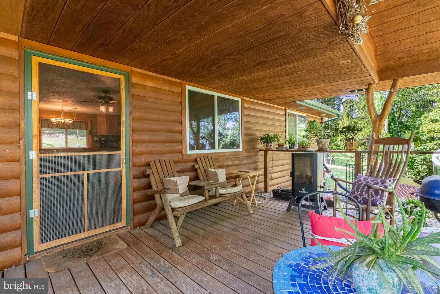 2598 Mountain View Road photo 20