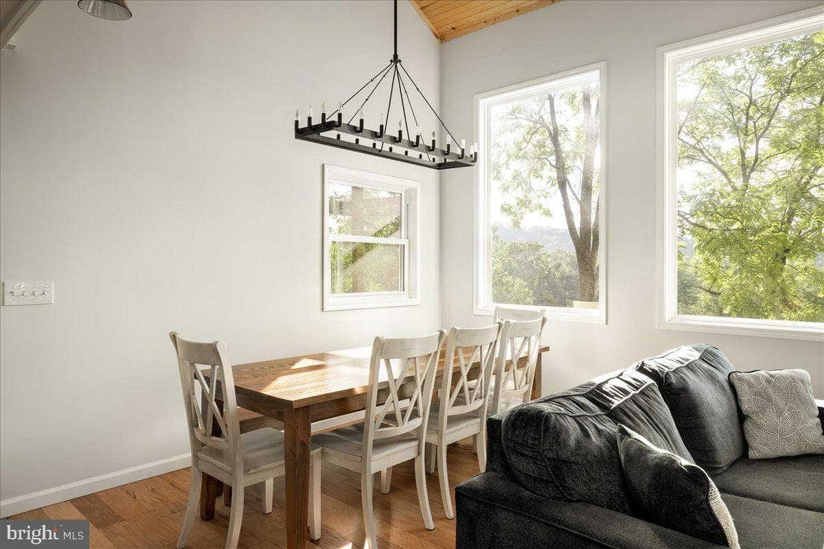 201 Meadow Lane photo 35
