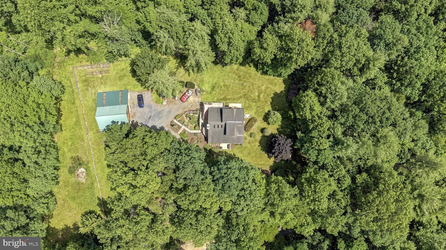 146 Deer Haven photo 5