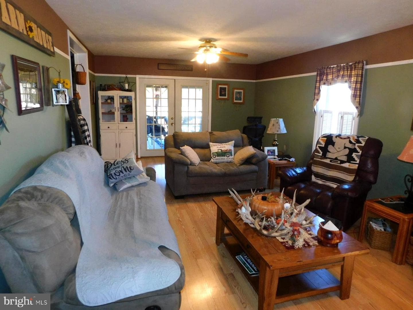 3415 N Mountain Road photo 15