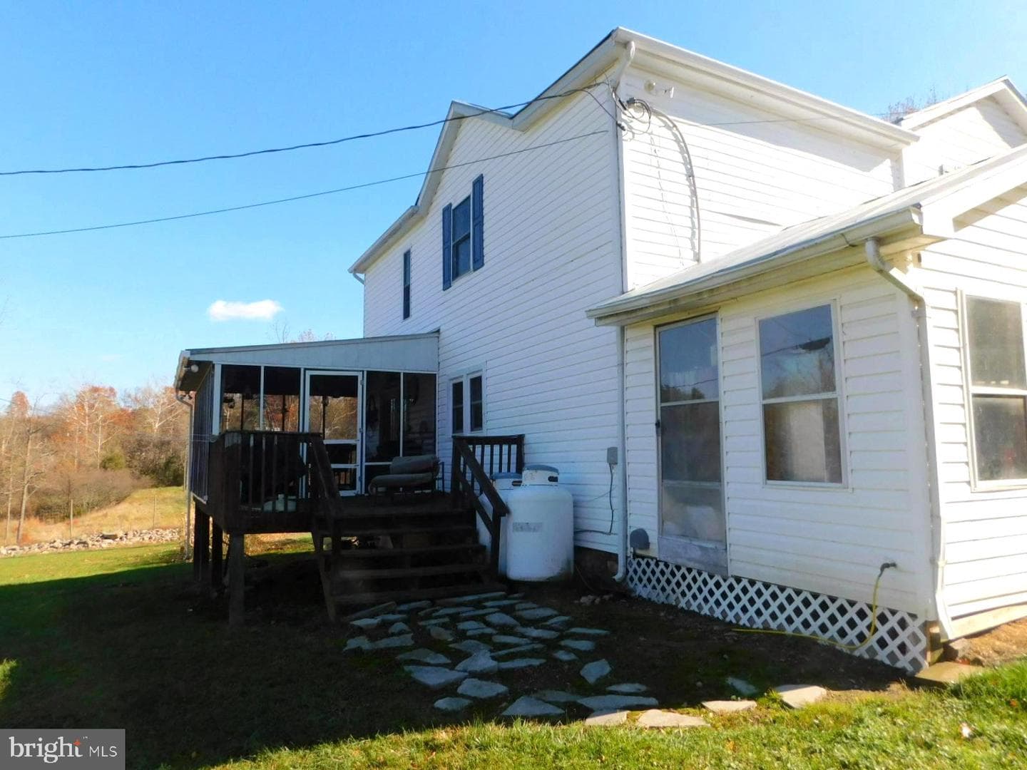 3415 N Mountain Road photo 4