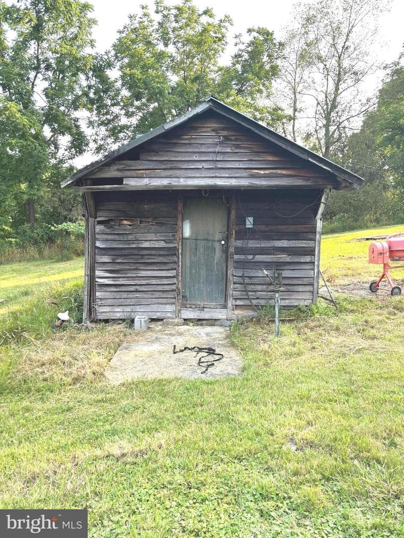 2600 Middle Cove Road photo 9