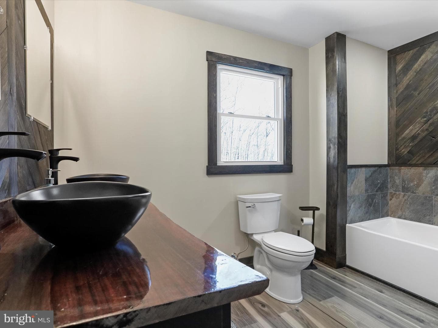 783 Community Way photo 23