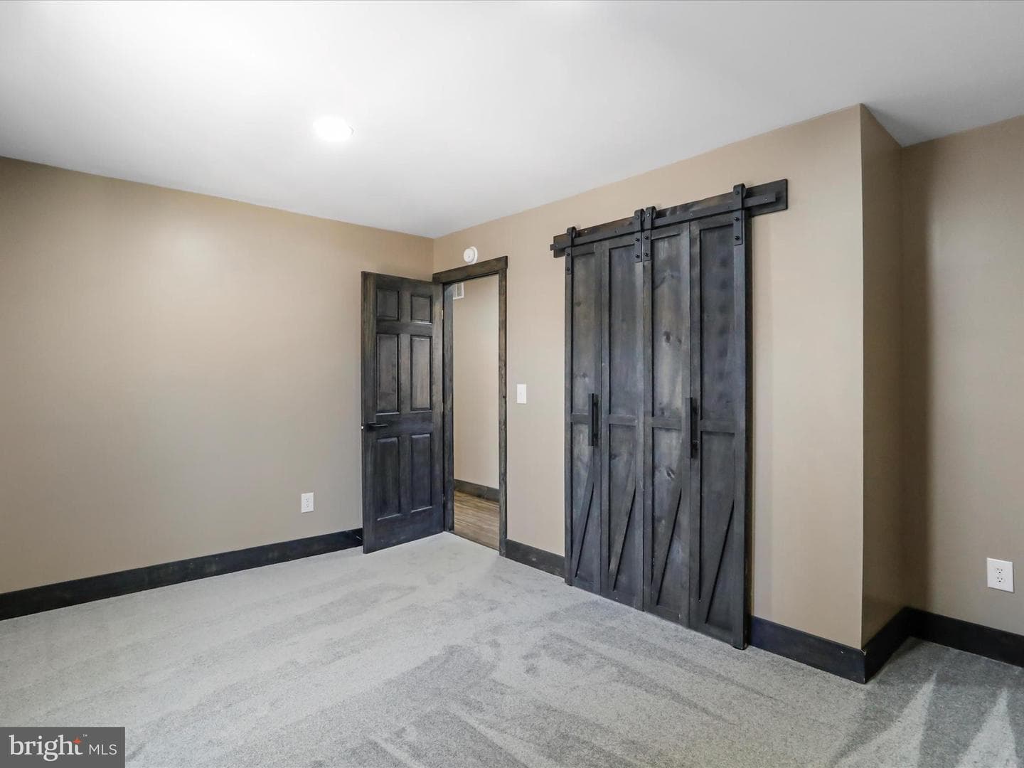 783 Community Way photo 58