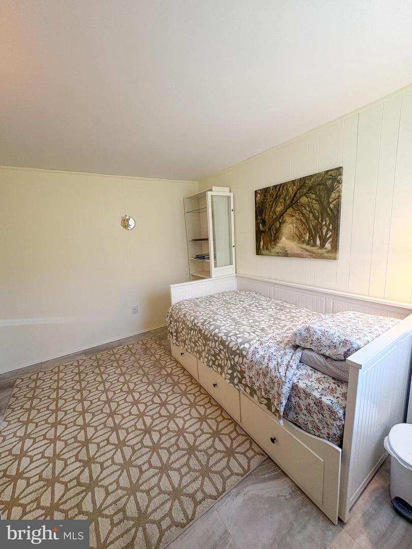 1607 Lake Ferndale Drive photo 22