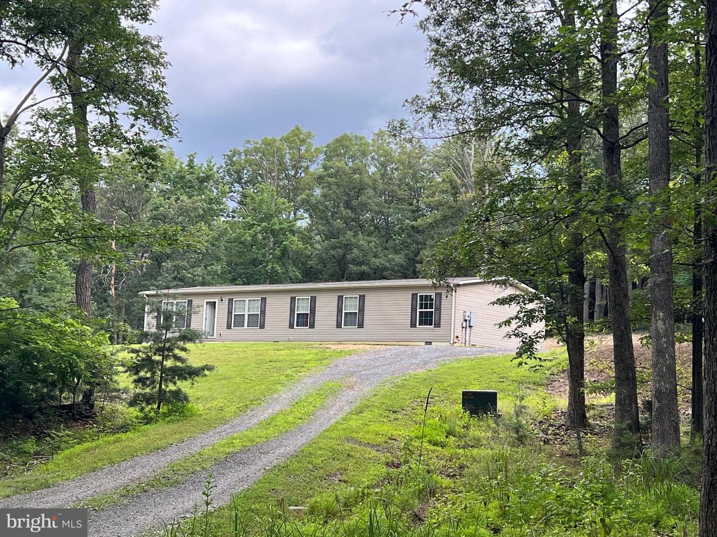 853 Janes Way photo 6