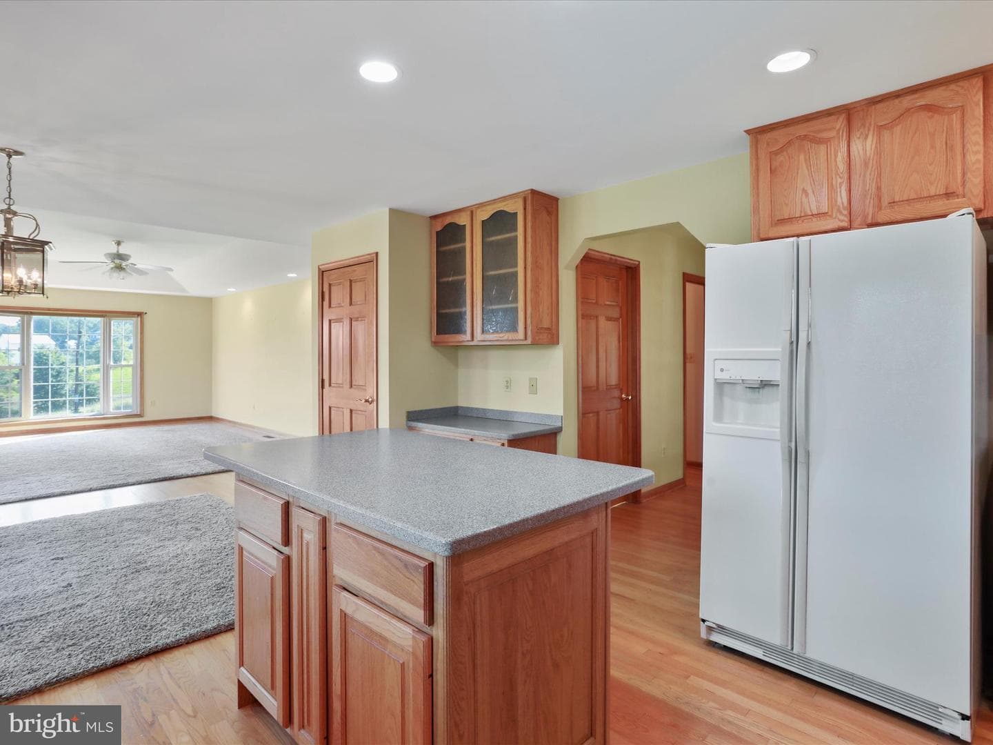 47 Perry Lane photo 10