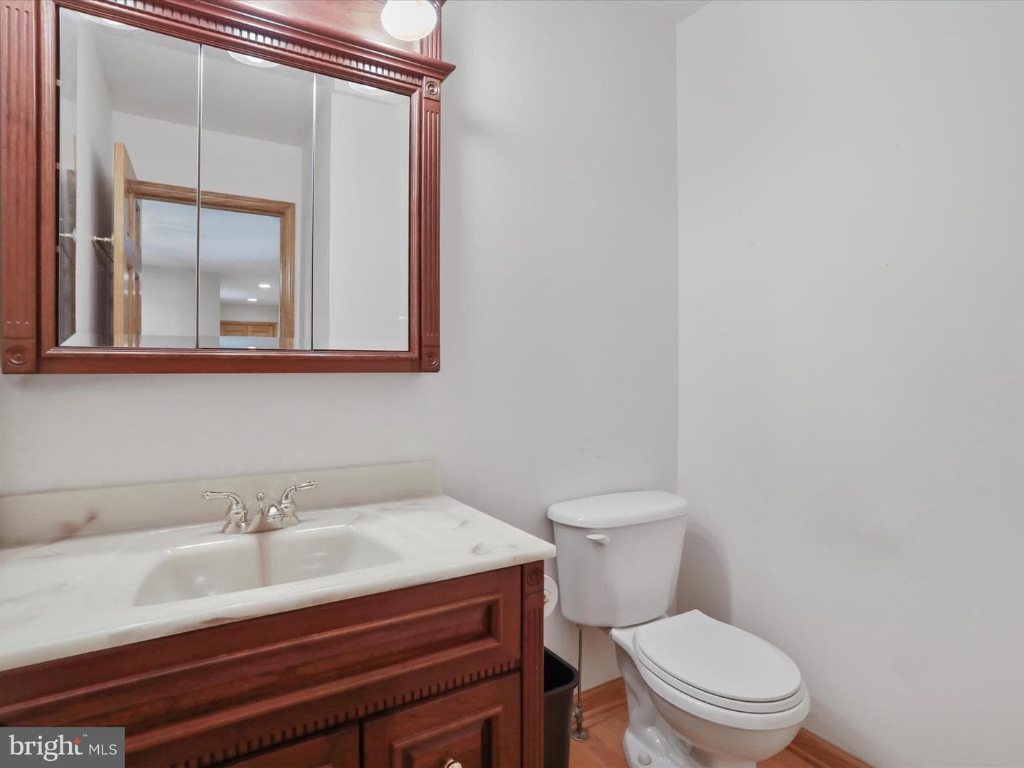 47 Perry Lane photo 26